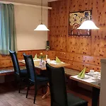 Kleiner Koenig Gæstehus 3*