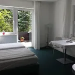 Kleiner Koenig 3*