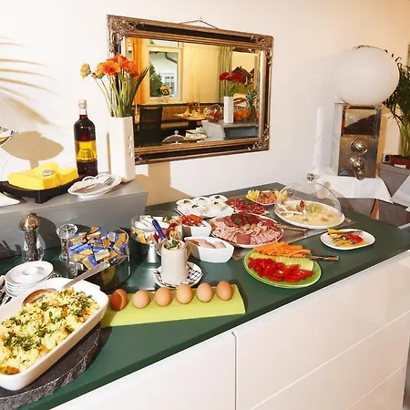 Kleiner Koenig Vendégház 3*